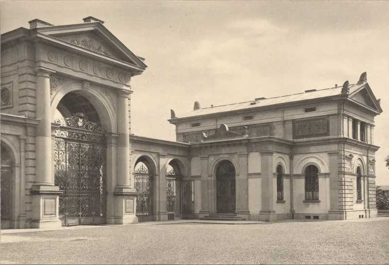 Wiedikon, Zentralfriedhof Sihlfeld, Haupteingang und Leichenhalle
