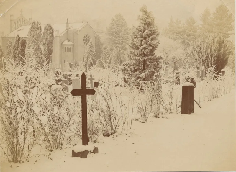 Hohe Promenade, Friedhof